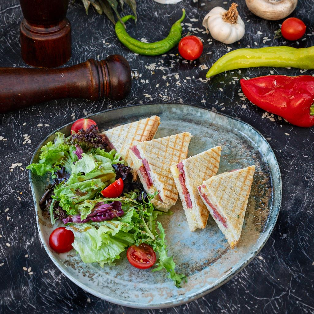 KARIŞIK TOST